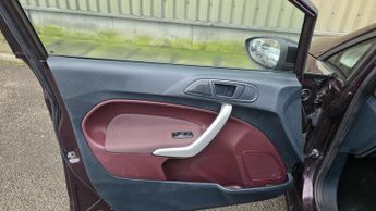 Ford Fiesta 1.25 Zetec 5dr