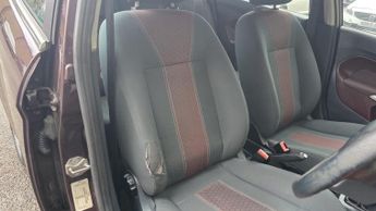 Ford Fiesta 1.25 Zetec 5dr