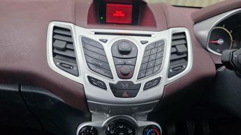 Ford Fiesta 1.25 Zetec 5dr