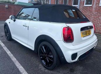 MINI Convertible 1.5 Cooper Steptronic Euro 6 (s/s) 2dr