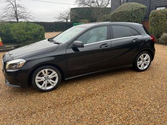 Mercedes-Benz A Class 2.1 A200d Sport (Premium) Hatchback 5dr Diesel 7G-DCT Euro 6 (s/