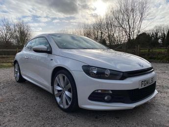 Volkswagen Scirocco 2.0 TDI R-Line DSG Euro 5 3dr (Leather, Nav)