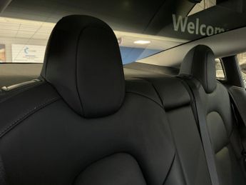 Tesla Model 3 STANDARD RANGE +