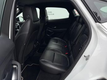 Jaguar E-PACE 2.0 D180 R-Dynamic SE Auto AWD Euro 6 (s/s) 5dr