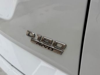 Jaguar E-PACE 2.0 D180 R-Dynamic SE Auto AWD Euro 6 (s/s) 5dr