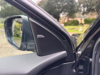 Nissan Qashqai 1.7 dCi N-Connecta CVT 4WD Euro 6 (s/s) 5dr