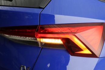 Skoda Octavia 1.4 TSI iV 13kWh SE Technology DSG Euro 6 (s/s) 5dr