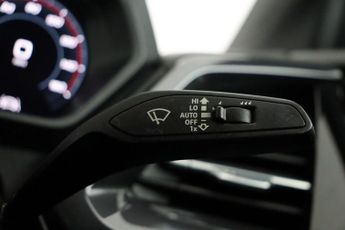 Audi Q4 e-tron 40 S line Auto 5dr 82kWh