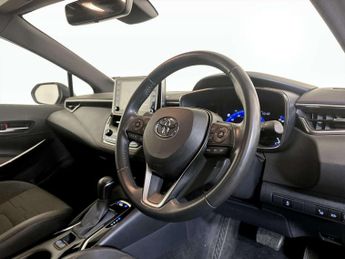 Toyota Corolla 2.0 VVT-h Excel Hatchback 5dr Petrol Hybrid CVT Euro 6 (s/s) (18