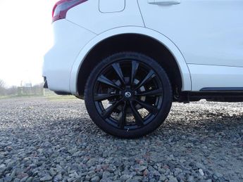 Nissan Qashqai 1.3 DIG-T n-tec DCT Auto Euro 6 (s/s) 5dr