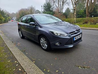 Ford Focus 1.6 Titanium Powershift Euro 5 5dr
