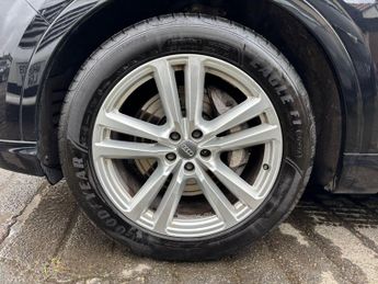 Audi Q7 3.0 TDI V6 S line Tiptronic quattro Euro 6 (s/s) 5dr