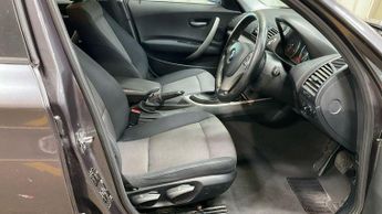 BMW 1 Series 2.0 118i SE Steptronic Euro 4 5dr