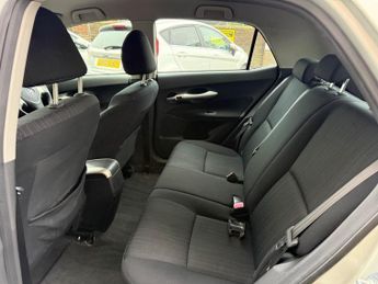 Toyota Auris 1.6 VVT-i T3 5dr