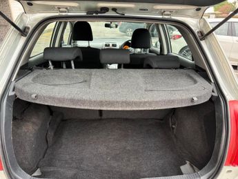 Toyota Auris 1.6 VVT-i T3 5dr