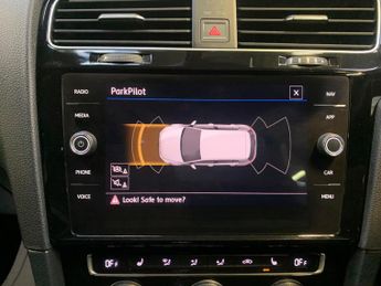 Volkswagen Golf 1.4 TSI 8.7kWh GTE Advance DSG Euro 6 (s/s) 5dr