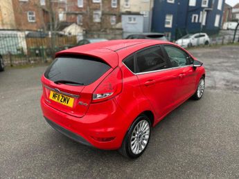 Ford Fiesta 1.4 Titanium 5dr