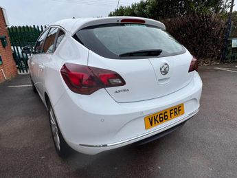 Vauxhall Astra 1.6i Elite Auto Euro 6 5dr