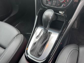 Vauxhall Astra 1.6i Elite Auto Euro 6 5dr