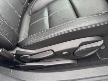 Vauxhall Astra 1.6i Elite Auto Euro 6 5dr