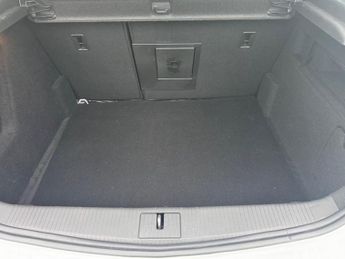 Vauxhall Astra 1.6i Elite Auto Euro 6 5dr