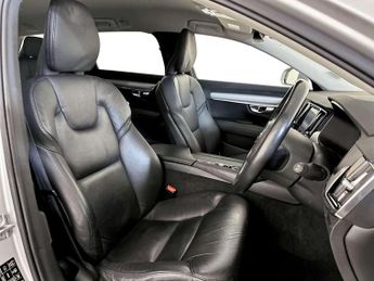 Volvo V90 2.0 D4 Momentum Estate 5dr Diesel Auto Euro 6 (s/s) (190 ps)