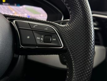 Audi A4 Avant 2.0 TDI 30 S line S Tronic Euro 6 (s/s) 5dr