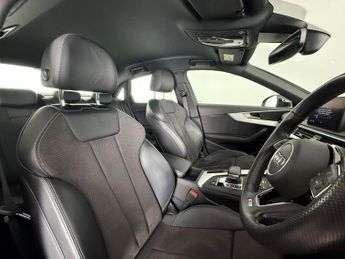 Audi A4 2.0 TFSI 35 S line S Tronic Euro 6 (s/s) 4dr