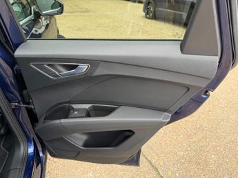 Audi Q4 e-tron 40 S line Auto 5dr 82kWh
