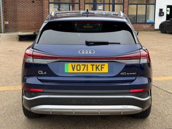 Audi Q4 e-tron 40 S line Auto 5dr 82kWh