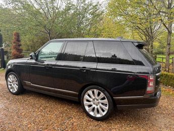 Land Rover Range Rover 4.4 SD V8 Vogue Auto 4WD Euro 6 (s/s) 5dr