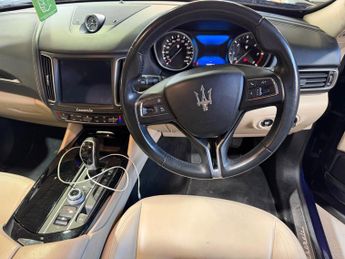 Maserati Levante 3.0D V6 ZF 4WD Euro 6 (s/s) 5dr