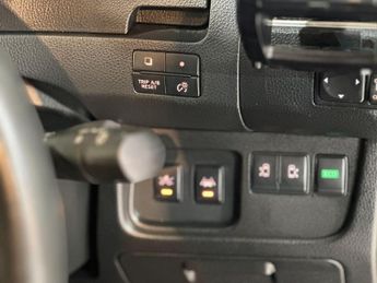 Nissan Serena 2.0 Automatic Petrol 7Seater