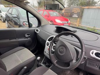 Renault Modus 1.5 dCi Privilege 5dr