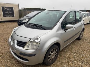 Renault Modus 1.5 dCi Privilege 5dr