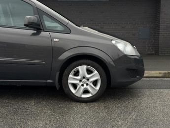 Vauxhall Zafira 1.6 16V Exclusiv Euro 5 5dr