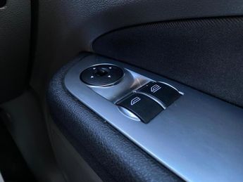 Ford Focus 1.6 TDCi DPF Sport 5dr