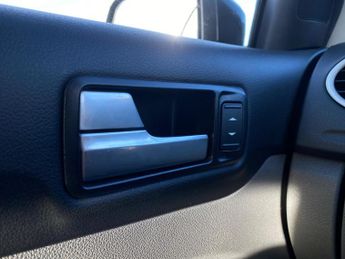 Ford Focus 1.6 TDCi DPF Sport 5dr