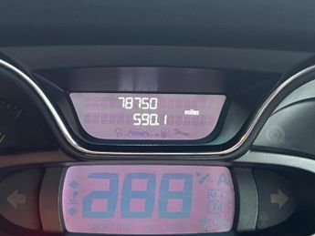 Renault Captur 1.5 dCi Dynamique S MediaNav EDC Euro 5 5dr