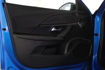 Peugeot E-2008 50kWh GT Premium Auto 5dr