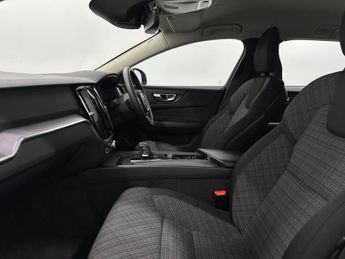 Volvo V60 2.0 B3 MHEV Momentum DCT Auto Euro 6 (s/s) 5dr
