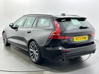 Volvo V60 2.0 B3 MHEV Momentum DCT Auto Euro 6 (s/s) 5dr