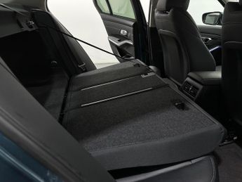 BMW 3 Series 2.0 318d MHT Sport Auto Euro 6 (s/s) 4dr