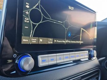 Hyundai Kona 64kWh Premium SUV 5dr Electric Auto (7kW Charger) (204 ps)