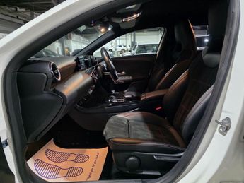 Mercedes-Benz A Class 2.0 A250 AMG Line 7G-DCT Euro 6 (s/s) 5dr