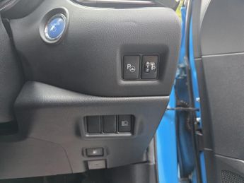 Toyota C-HR 1.8 VVT-h Design CVT Euro 6 (s/s) 5dr