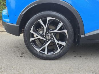 Toyota C-HR 1.8 VVT-h Design CVT Euro 6 (s/s) 5dr
