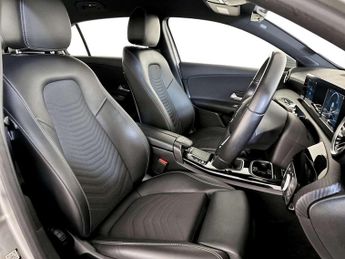 Mercedes-Benz A Class 1.3 A180 SE Hatchback 5dr Petrol Manual Euro 6 (s/s) (136 ps)