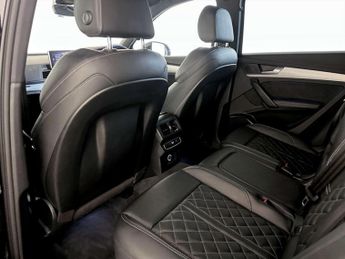 Audi Q5 2.0 TFSIe 55 S line Competition SUV 5dr Petrol Plug-in Hybrid S 