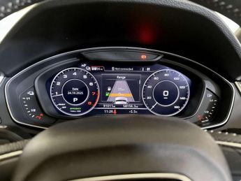 Audi Q5 2.0 TFSIe 55 S line Competition SUV 5dr Petrol Plug-in Hybrid S 